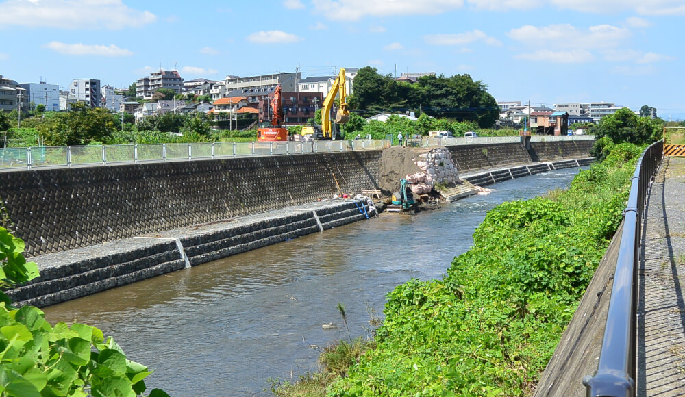 鶴見川右支川、恩田川